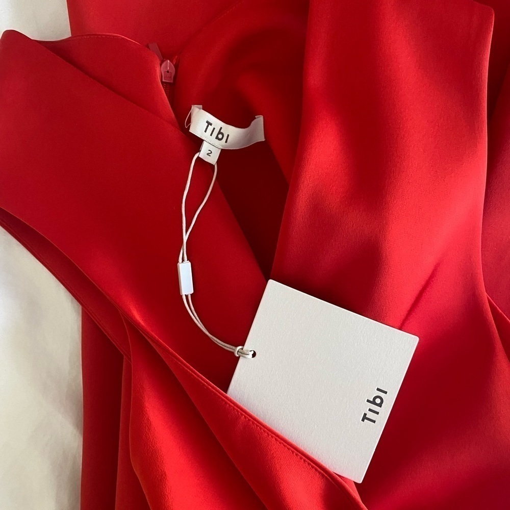 NWT- Tibi Red Midi Dress with Large Pockets and built in Bra - Picture 3 of 8